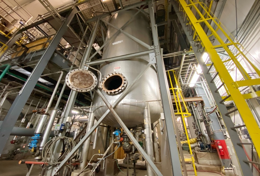 Hoffman 8,000 GAL Hastelloy reactor